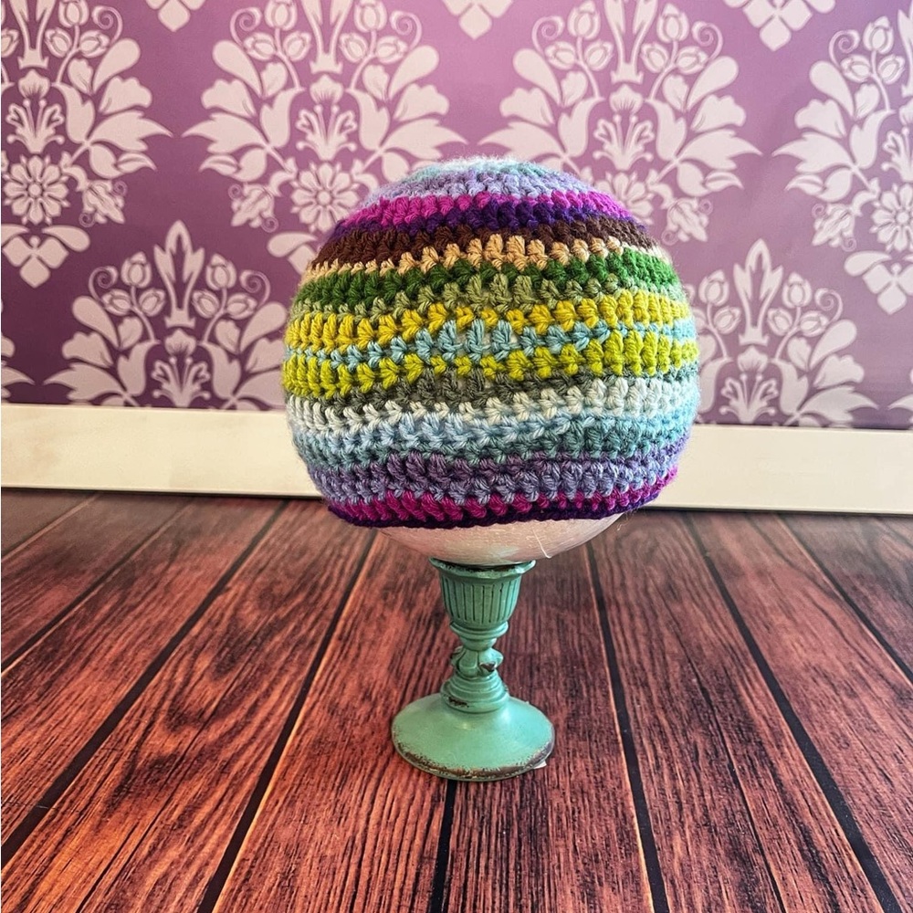 Crochet Colorful Wavy Beanie - Picture 5 of 5